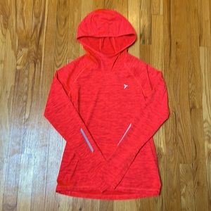 Pink active hoodie with thumb holes